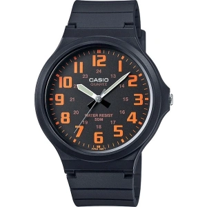 Casio MW-240-4BVDF Standart Erkek Kol Saati