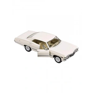 - Chevrolet Impala 1967 ile Uyumlu 1/43 Ölçekli Model (Beyaz)