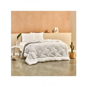 Çift Kişilik Beyaz Yorgan, Jakarlı Tasarım