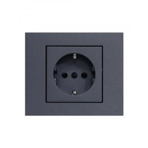 Füme Topraklı Priz Çerçevesi, Estetik ve Fonksiyonel