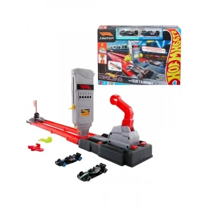 Hot Wheels Formula 1 Hızlı Başlangıç oyuncak araba ve pist seti, 1:64 ölçekli ve resmi lisanslı 2 F1 aracı pistte yan yana yarıştırma, JKM88