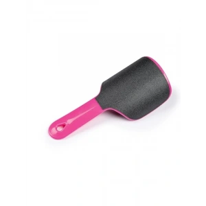 Kavisli Ayak Törpüsü ile Bakımlı Ayaklar