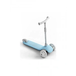 Mavi Renkli Scooter, Eğlenceli ve Pratik Taşıma Aracı