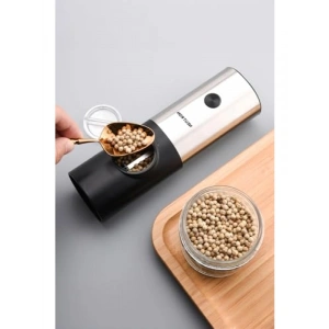 Pilli Otomatik Ayarlanabilir Tuz Karabiber Değirmeni