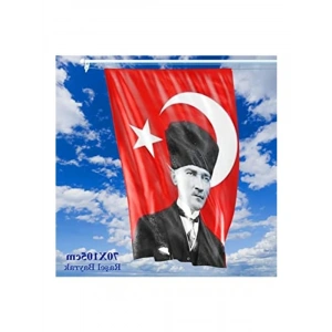Saten Kumaş Türkiye Bayrağı, 70x105 cm Boyut ile Bayrak Dekorasyonu