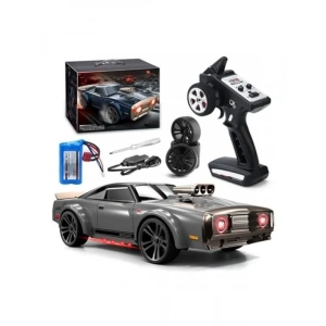 Uzaktan Kumandalı 4x4 Klasik Araba - 38 Km Hız ve LED Işıklı