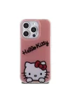 Apple iPhone 15 Pro Kılıf Hello Kitty Orjinal Lisanslı Askılı Yazı ve İkonik Logolu Daydreaming Kapak