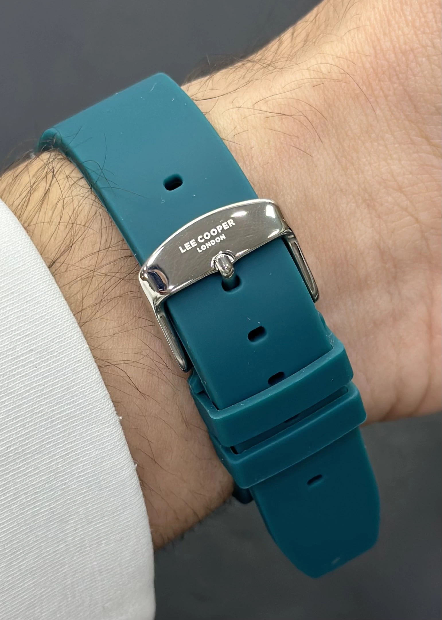 Lee Cooper Orijinal 2 Yıl Garantili Su Geçirmez Silikon Kordon Fonksiyonlu Erkek Kol Saati