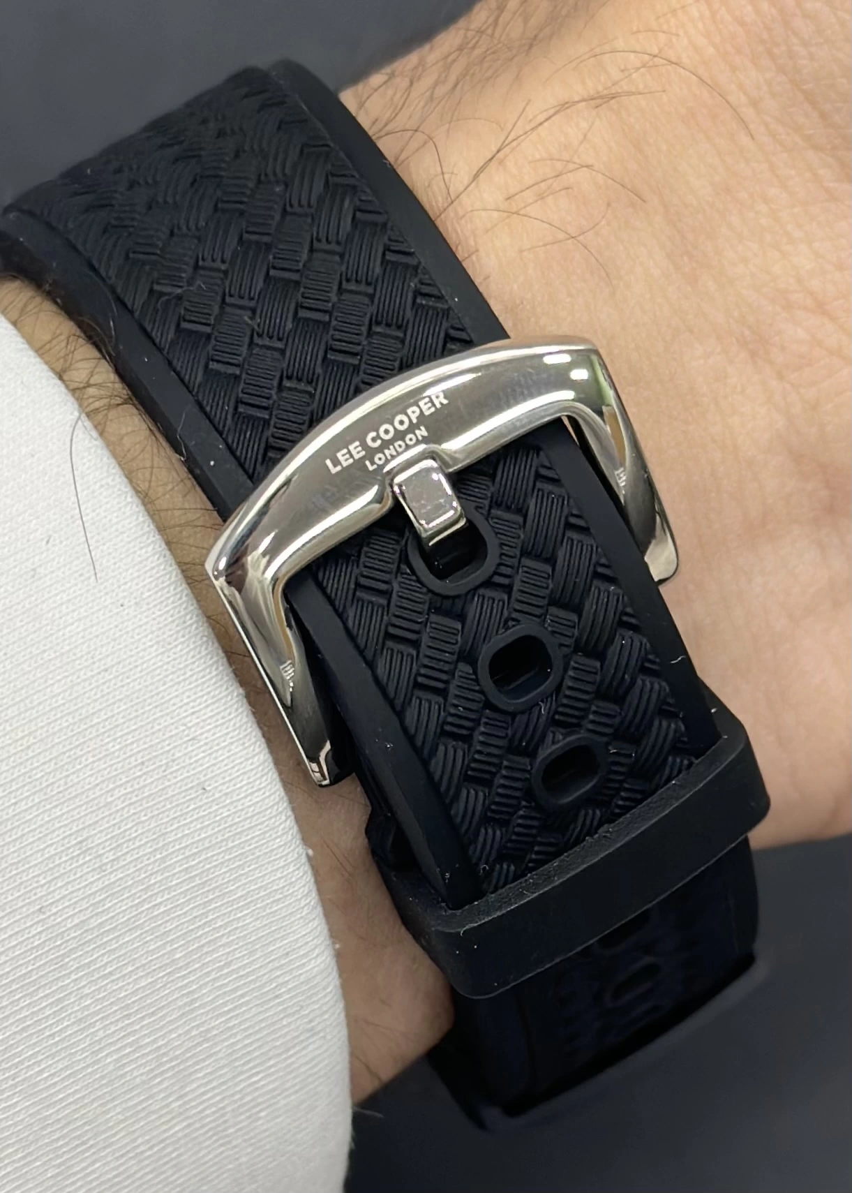 Lee Cooper Orijinal 2 Yıl Garantili Su Geçirmez Silikon Kordon Fonksiyonlu Erkek Kol Saati