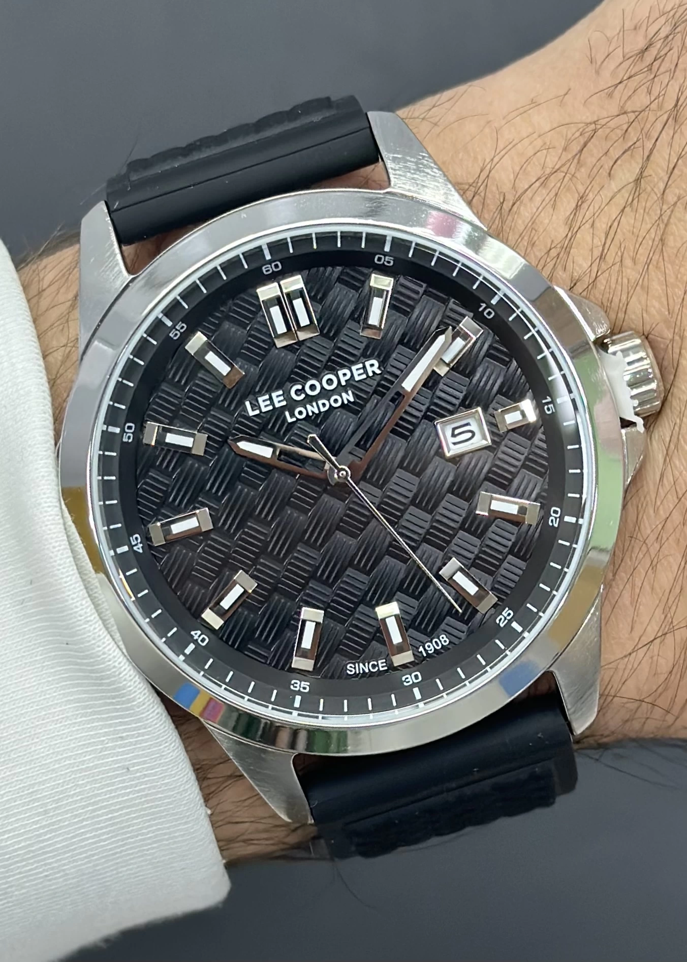 Lee Cooper Orijinal 2 Yıl Garantili Su Geçirmez Silikon Kordon Fonksiyonlu Erkek Kol Saati