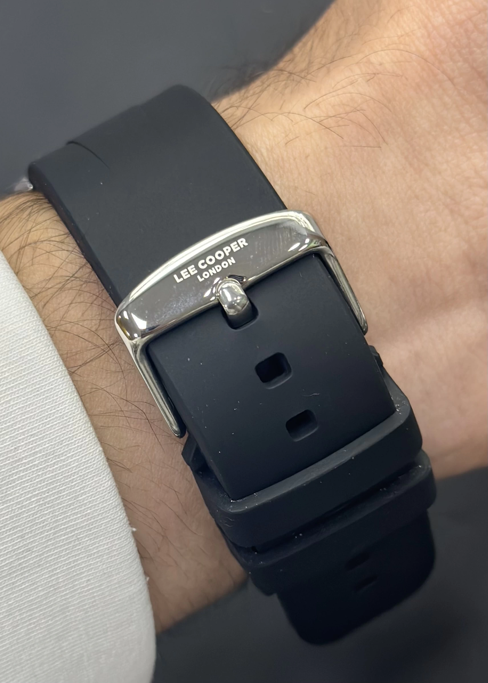 Lee Cooper Orijinal 2 Yıl Garantili Su Geçirmez Silikon Kordon Fonksiyonlu Erkek Kol Saati