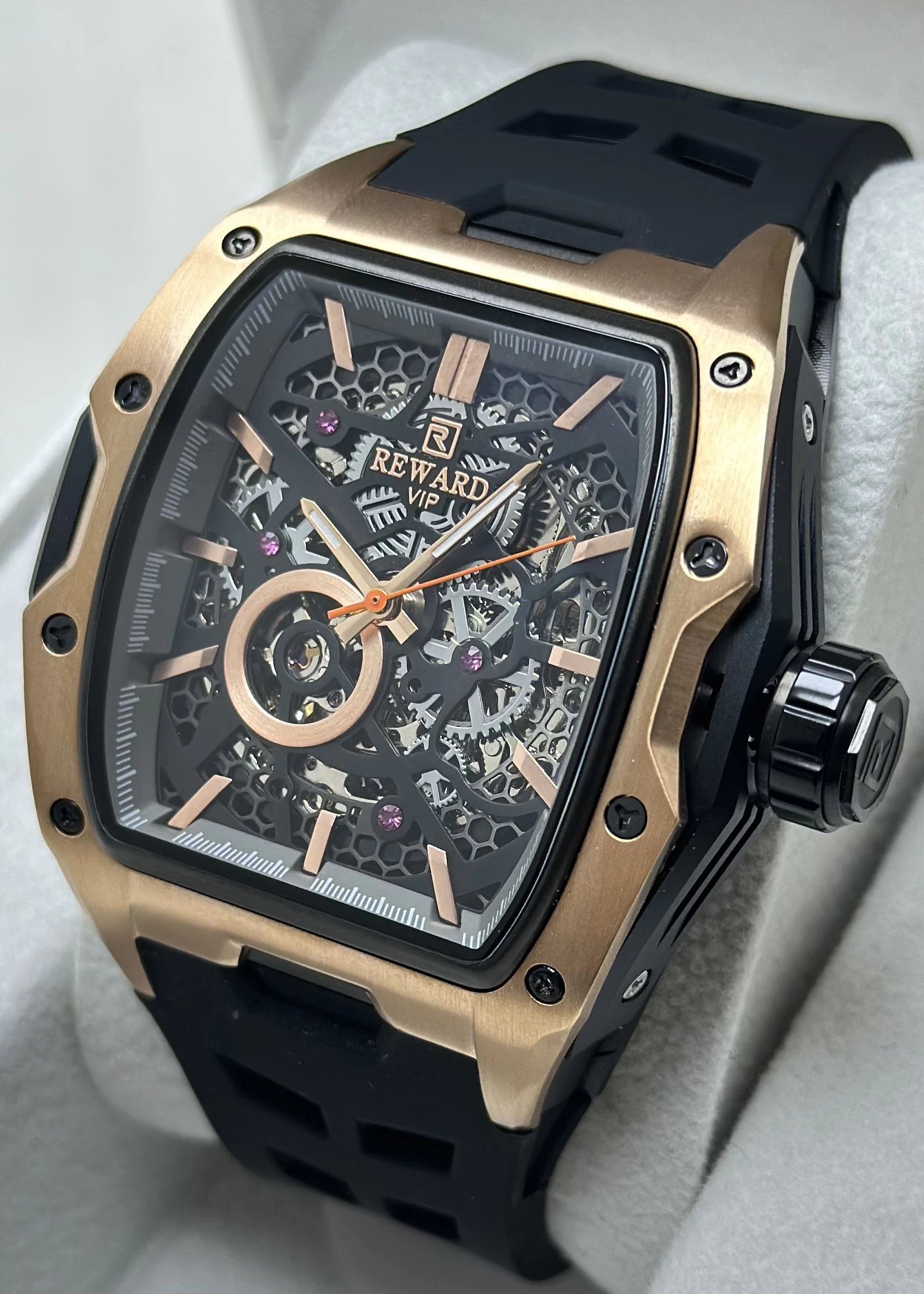 Reward Siyah Kordon Otomatik Erkek Kol Saati