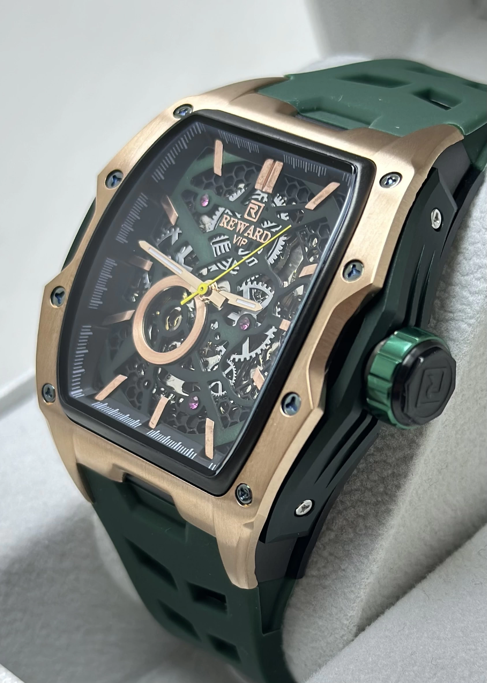 Reward Yeşil Kordon Otomatik Erkek Kol Saati