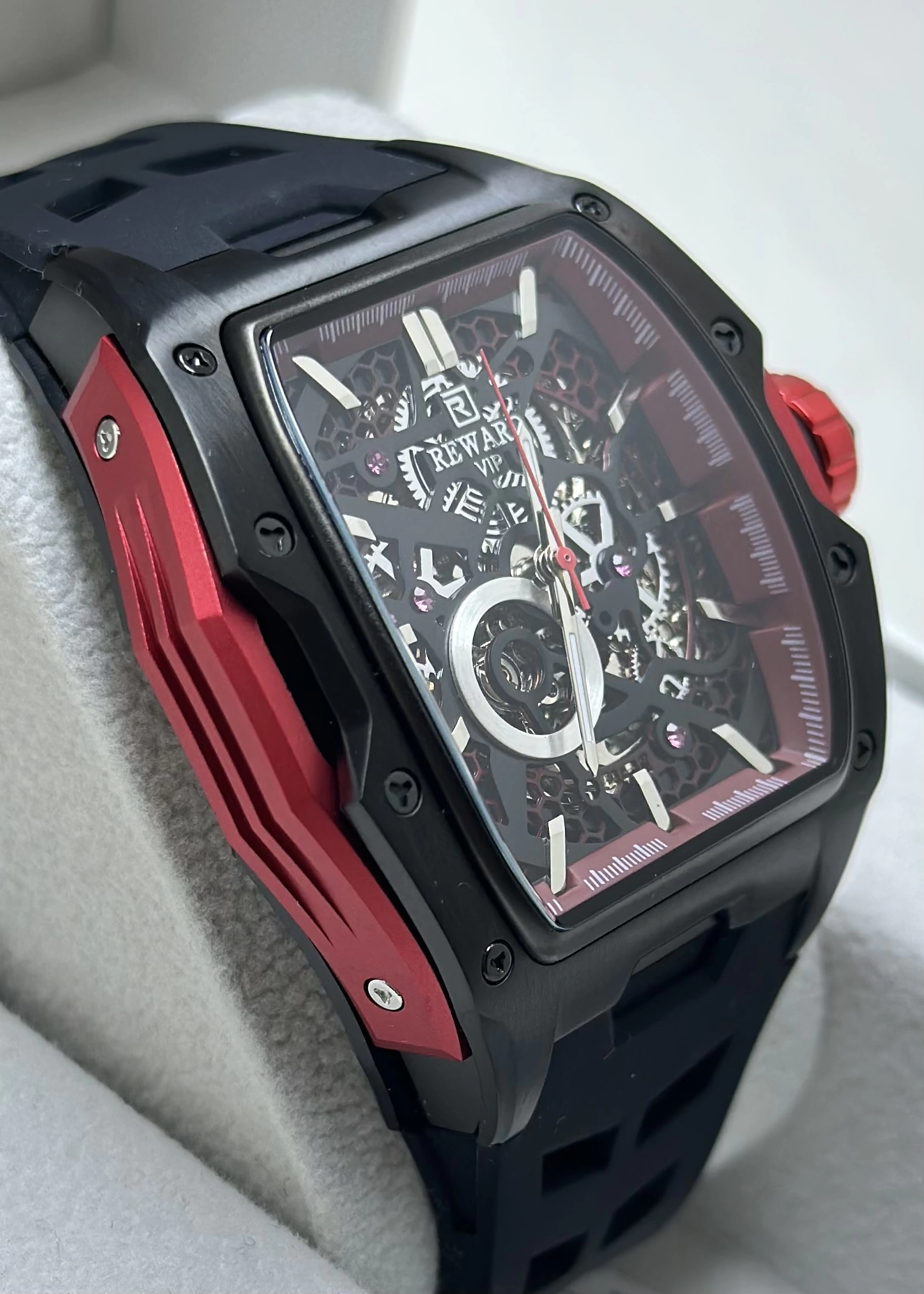 Reward Siyah Kordon Otomatik Erkek Kol Saati