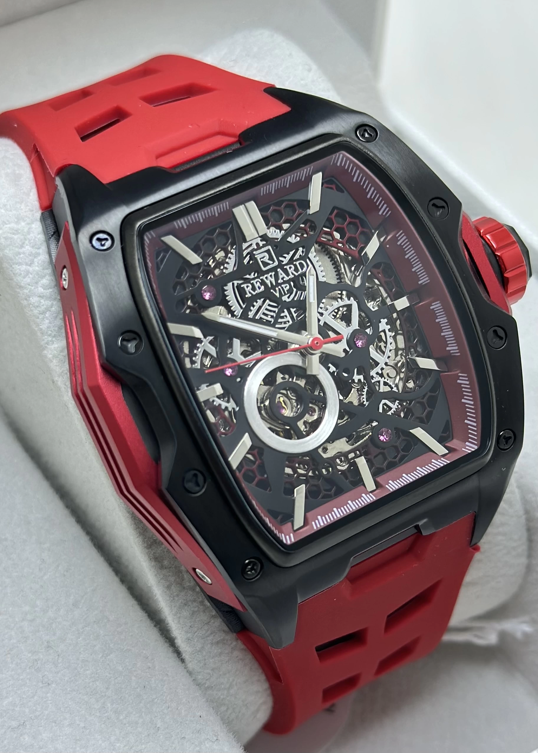 Reward Kırmızı Kordon Otomatik Erkek Kol Saati