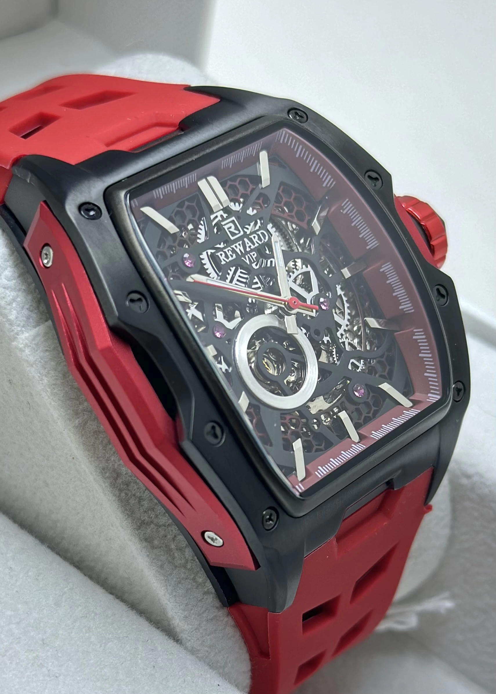 Reward Kırmızı Kordon Otomatik Erkek Kol Saati