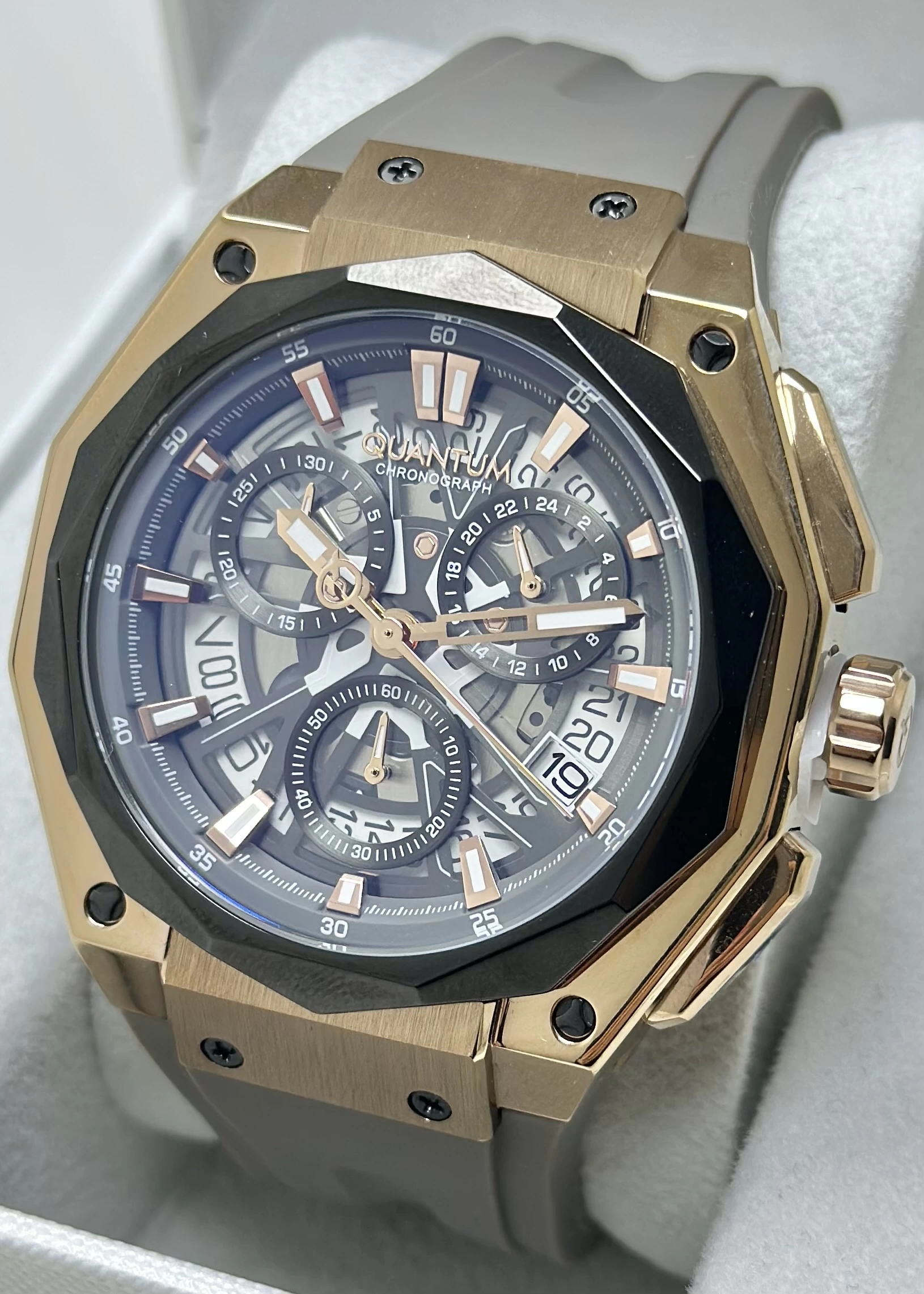 Quantum Silikon Kordon Fonksiyonlu Erkek Kol Saati