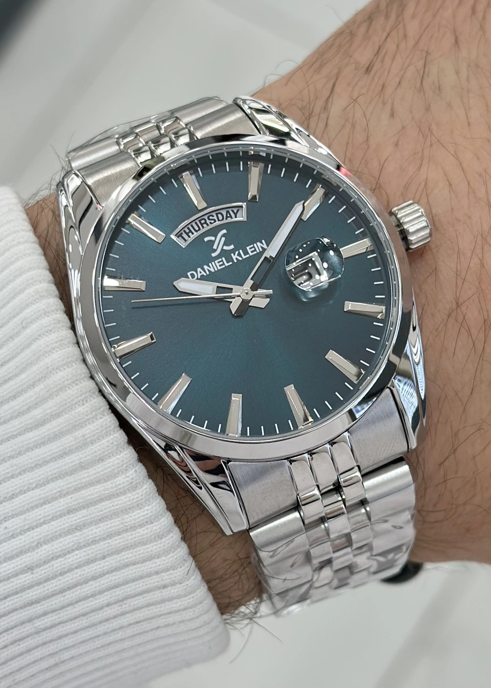 Daniel Klein Paslanmaz Çelik Kordon Takvimli Erkek Kol Saati Su Geçirmez