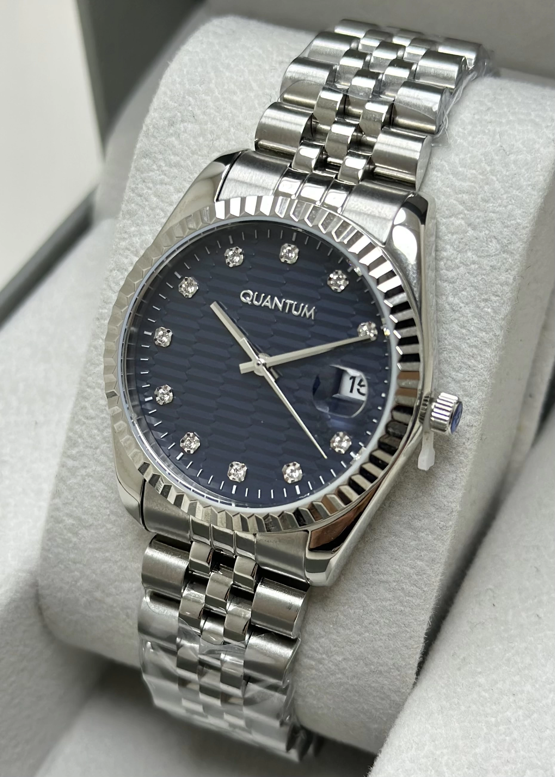 Quantum Çelik Kordon Su Geçirmez Kadın Kol Saati