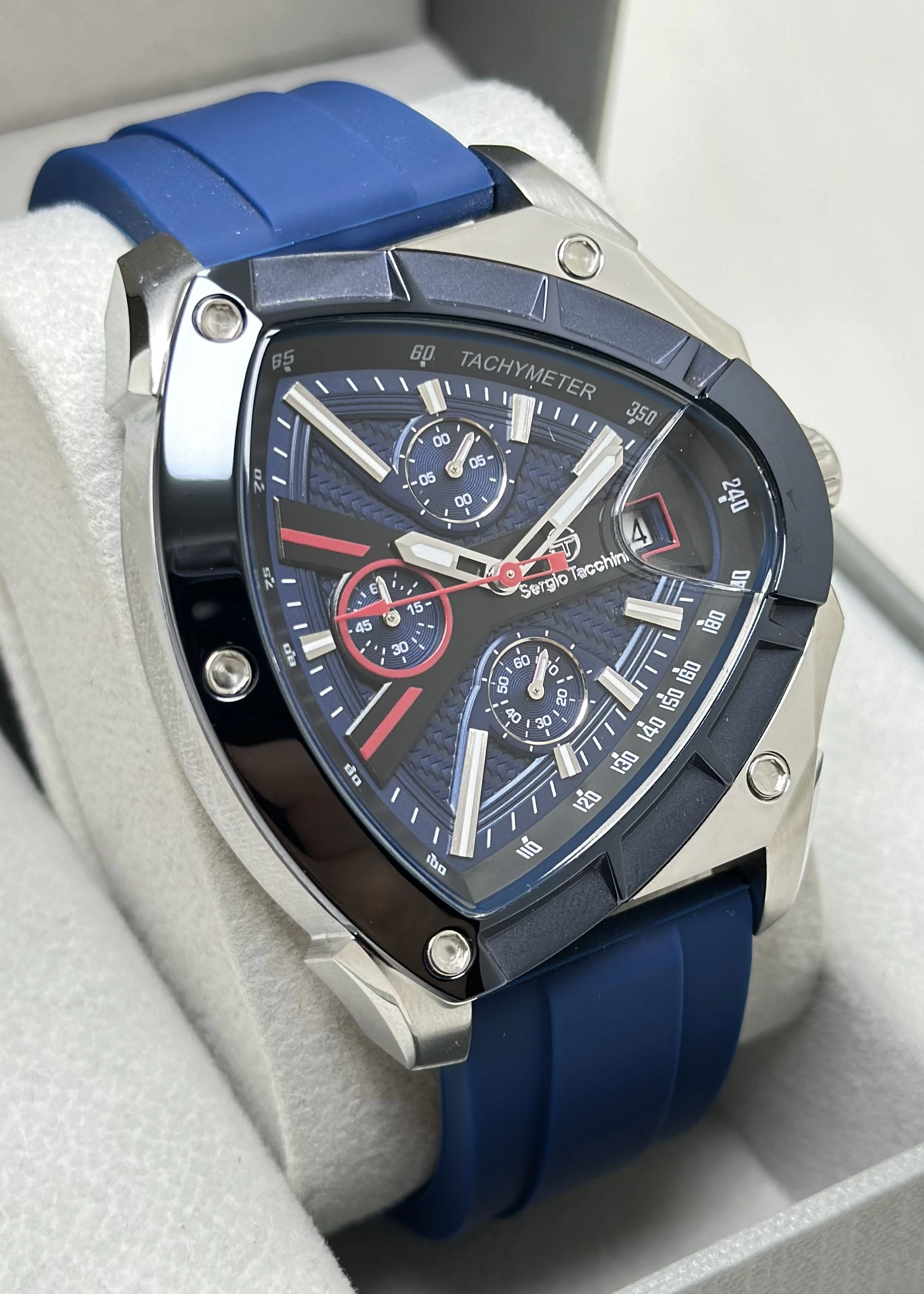 Sergio Tacchini Silikon Kordon Foknsiyonlu Erkek Kol Saati