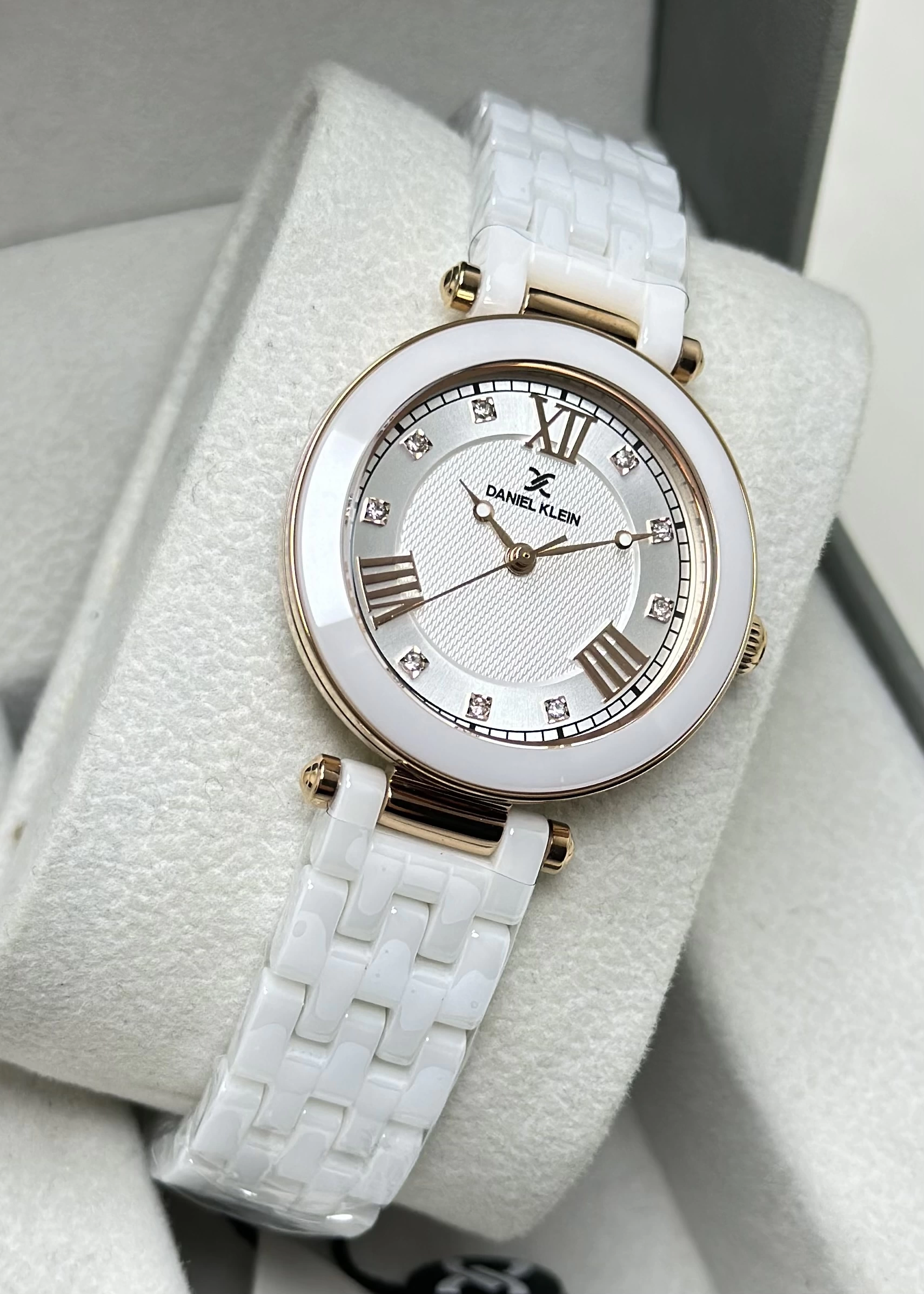 Daniel Klein 2 Yıl Garantili Su Geçirmez Beyaz Seramik Kordon Kadın Kol Saati ILK14282A1