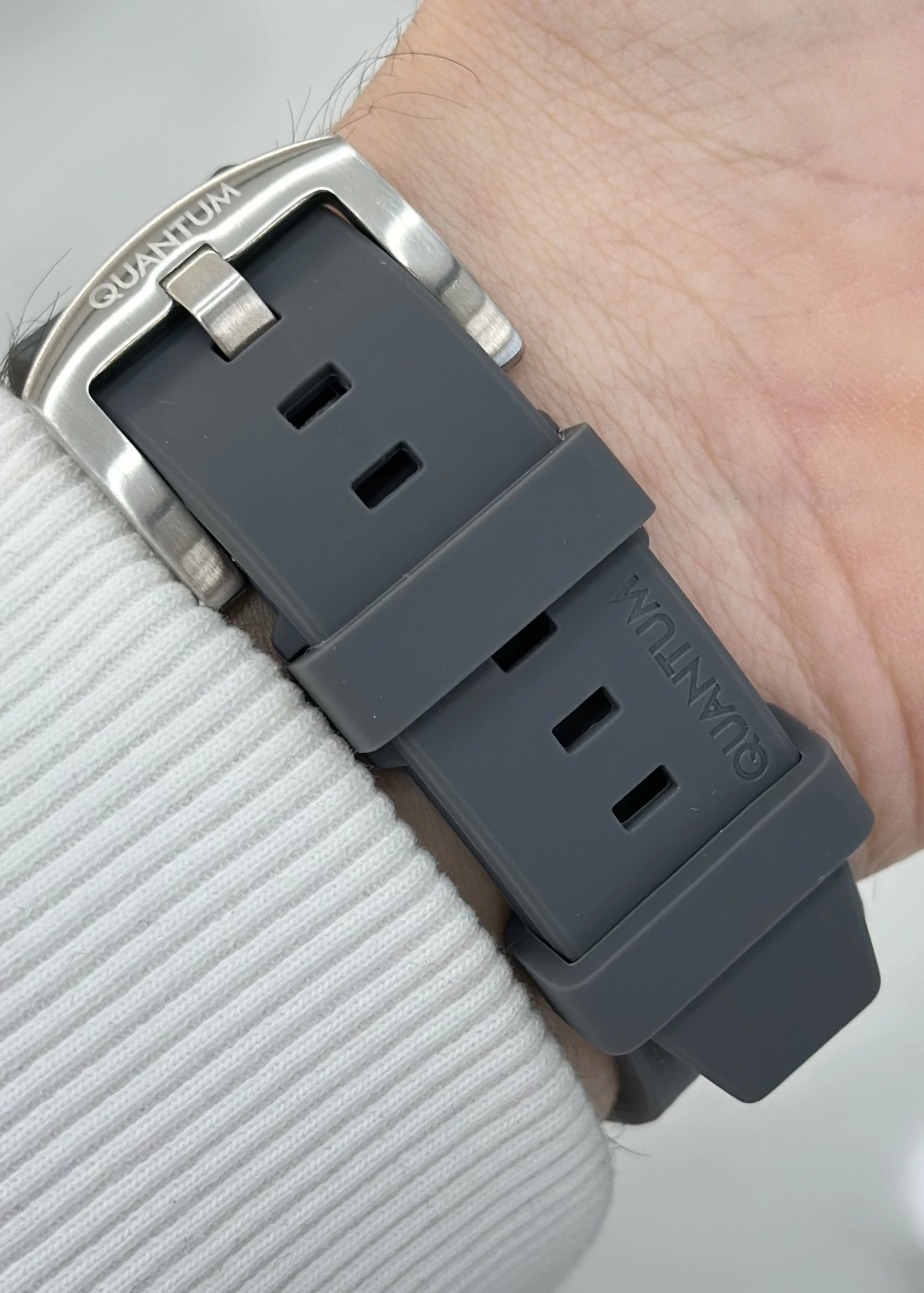 Qunatum Orijinal 2 Yıl Garantili Su Geçirmez Çelik Kordon Fonksiyonlu Erkek Kol Saati