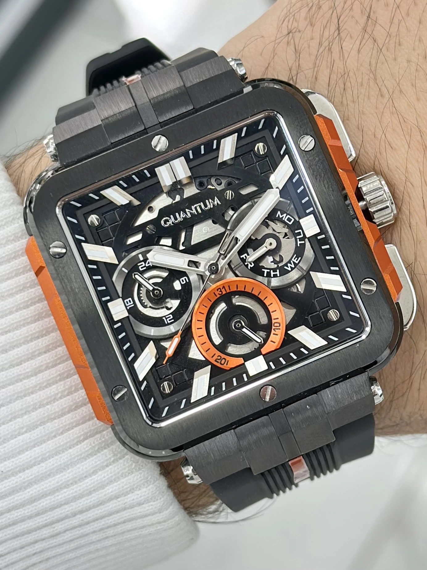 Qunatum Orijinal 2 Yıl Garantili Su Geçirmez Çelik Kordon Fonksiyonlu Erkek Kol Saati