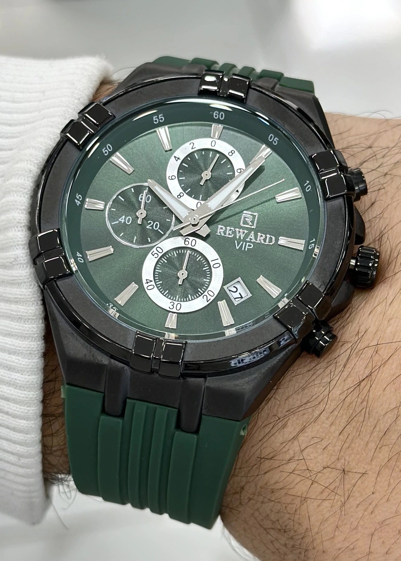 Reward Silikon Kordon Erkek Kol Saati Su Geçirmez 2 Yıl Garantili