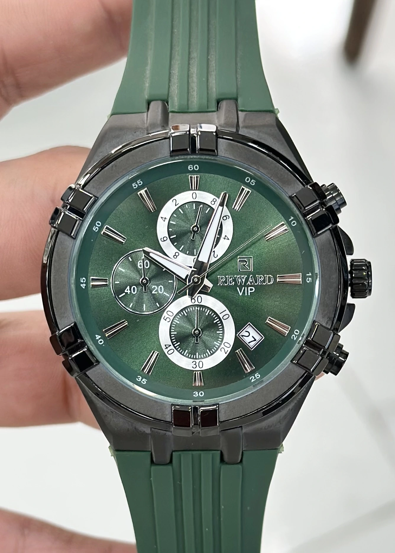 Reward Silikon Kordon Erkek Kol Saati Su Geçirmez 2 Yıl Garantili