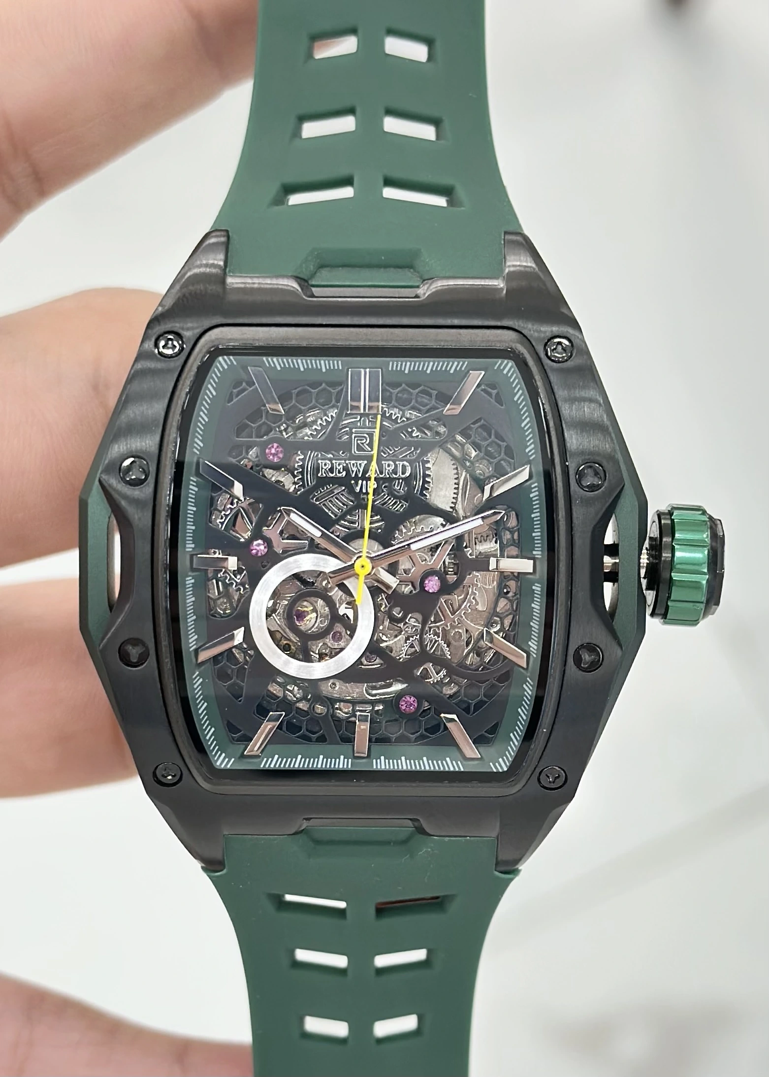 Reward Silikon Kordon Otomatik Erkek Kol Saati Su Geçirmez 2 Yıl Garantili