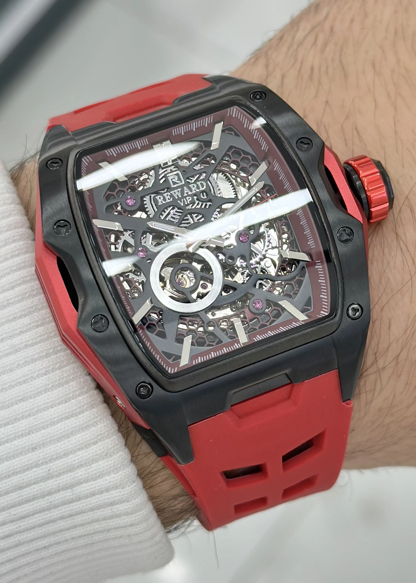 Reward Silikon Kordon Otomatik Erkek Kol Saati Su Geçirmez 2 Yıl Garantili