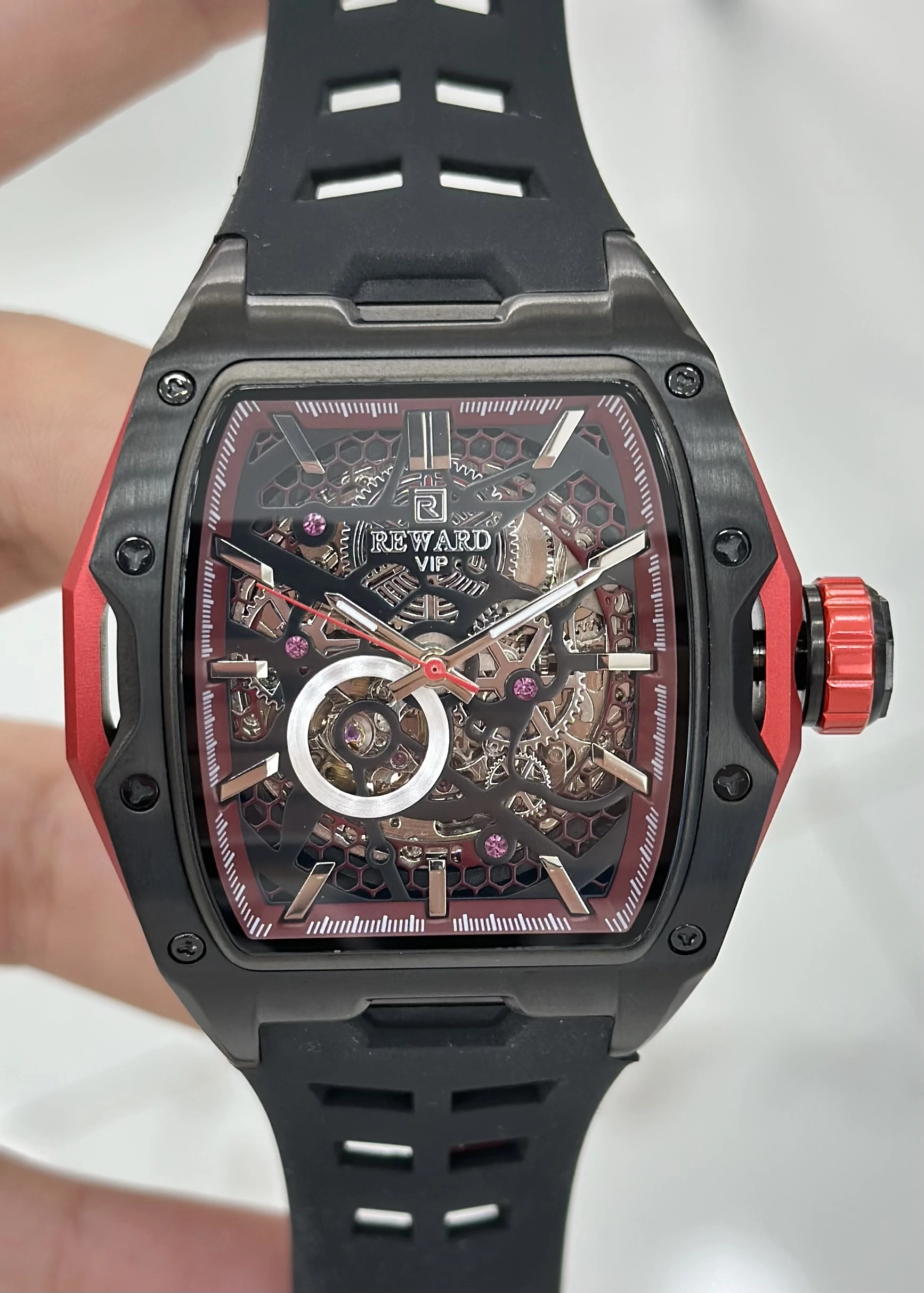 Reward Silikon Kordon Otomatik Erkek Kol Saati Su Geçirmez 2 Yıl Garantili