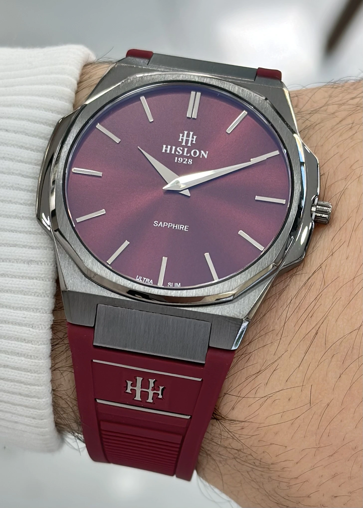 Hislon Orijinal Silikon Kordon Ultra Slim Erkek Kol Saati ILKCL127T-14KN