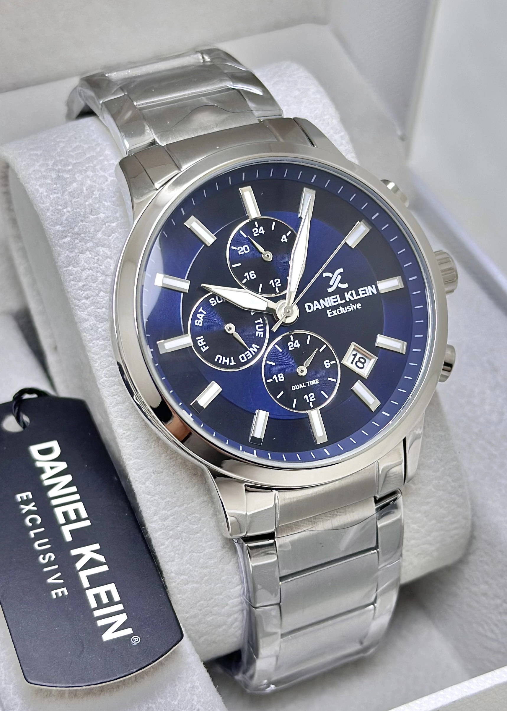 Daniel Klein Orijinal 2 Yıl Garantili Su Geçirmez Lacivert Kadran Çelik Kordon Fonksiyonlu Erkek Kol Saati ILK10924S3