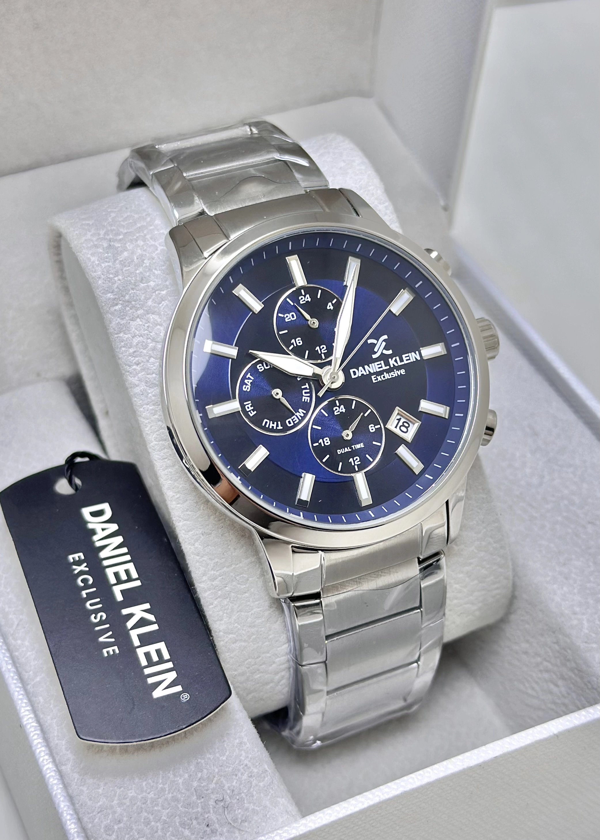 Daniel Klein Orijinal 2 Yıl Garantili Su Geçirmez Lacivert Kadran Çelik Kordon Fonksiyonlu Erkek Kol Saati ILK10924S3
