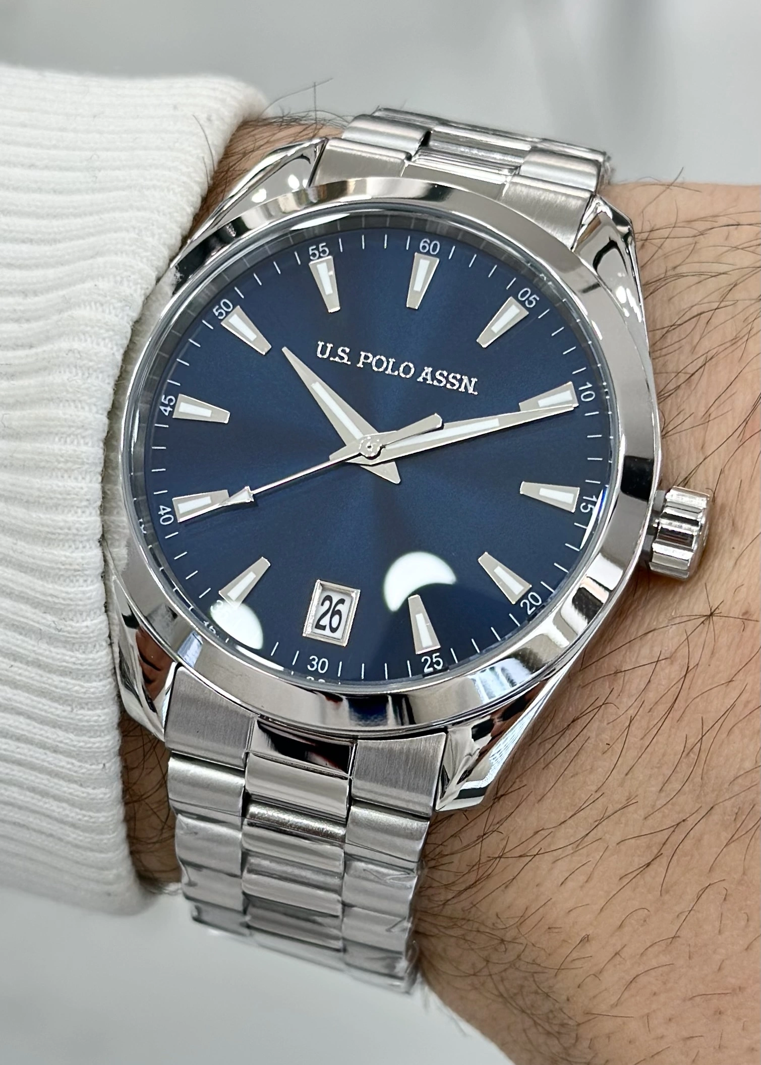 U.S. Polo Assn. Orijinal 2 Yıl Garantili 5ATM Su Geçirmezlik Lacivert Kadran Çelik Kordon Erkek Kol Saati ILK1095.02
