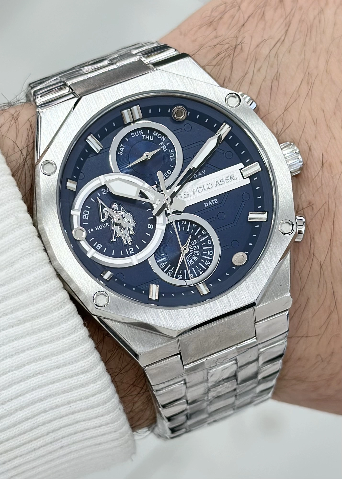 U.S. Polo Assn. Orijinal Fonksiyonlu Su Geçirmez Lacivert Katran Çelik Kordon Erkek Kol Saati ILK1121.02