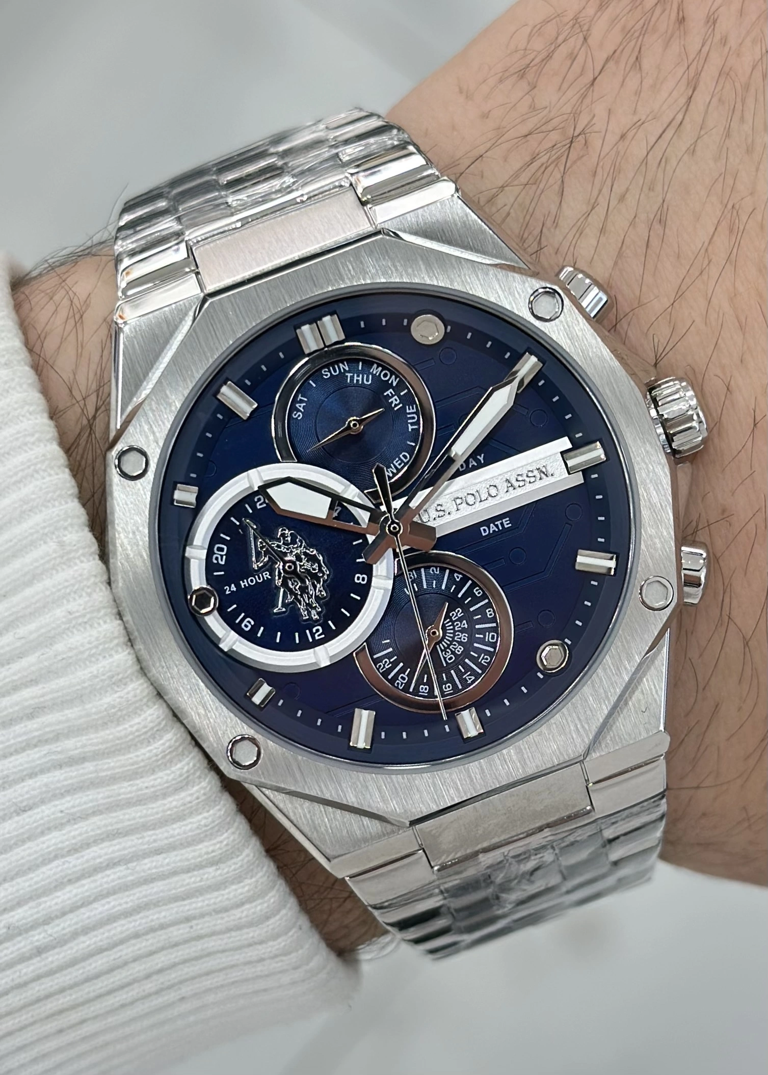 U.S. Polo Assn. Orijinal Fonksiyonlu Su Geçirmez Lacivert Katran Çelik Kordon Erkek Kol Saati ILK1121.02