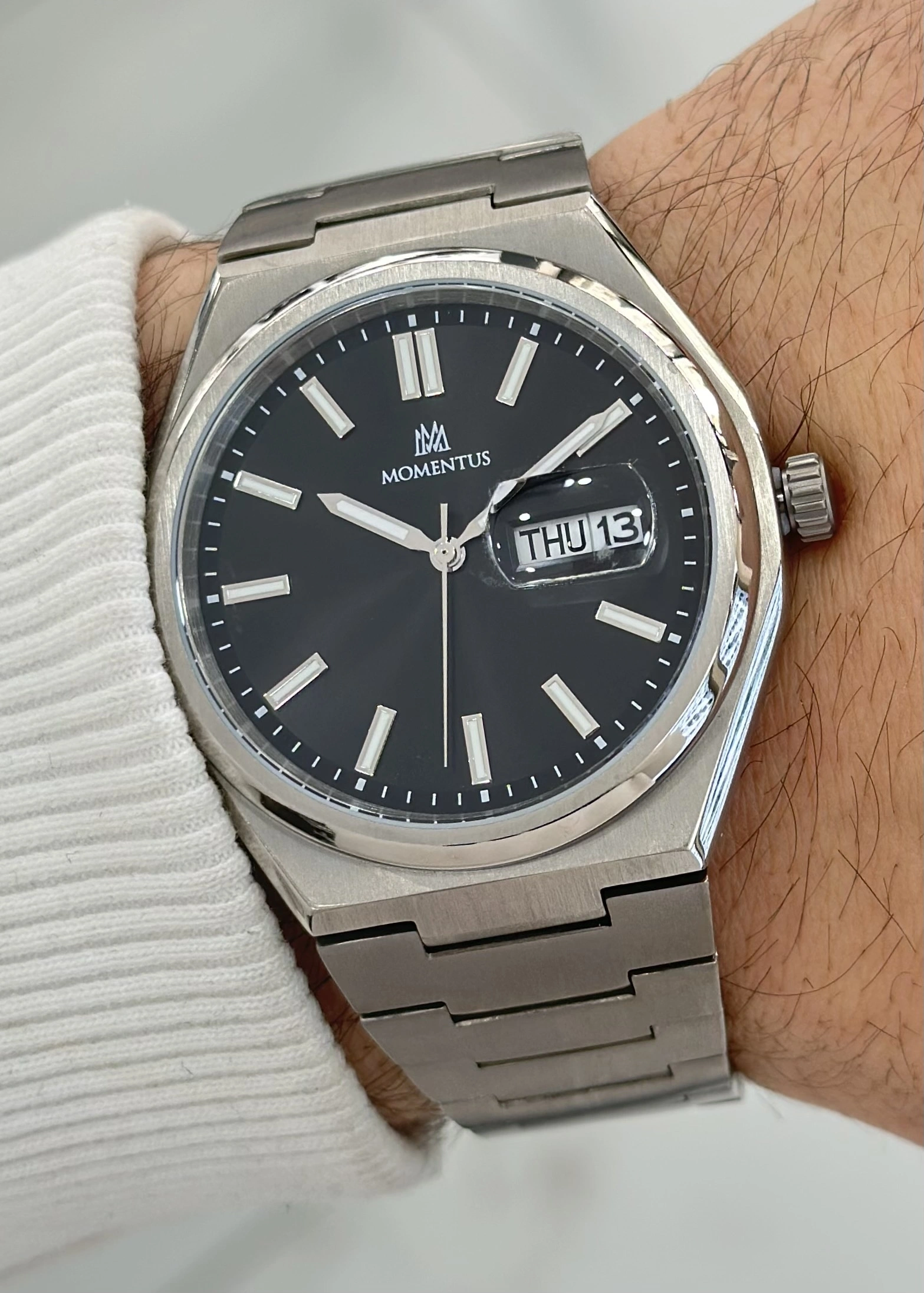 Momentus Siyah Kadran Titanyum kordon 5ATM Su Geçirmezlik Erkek Kol Saati ILKCM380S.04SS