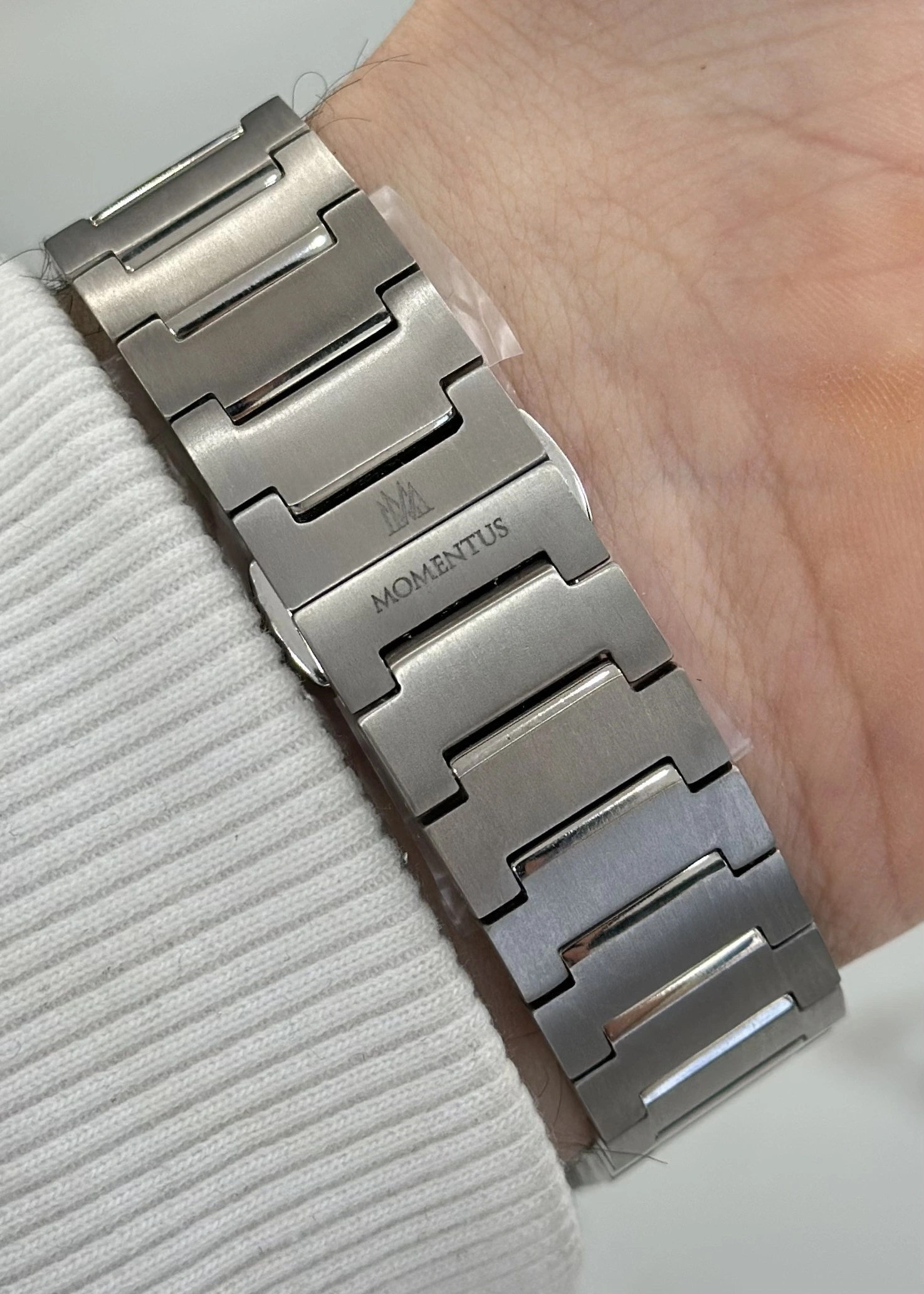 Momentus Lacivert Kadran Titanyum kordon 5ATM Su Geçirmezlik Erkek Kol Saati ILKCM380S.11SS