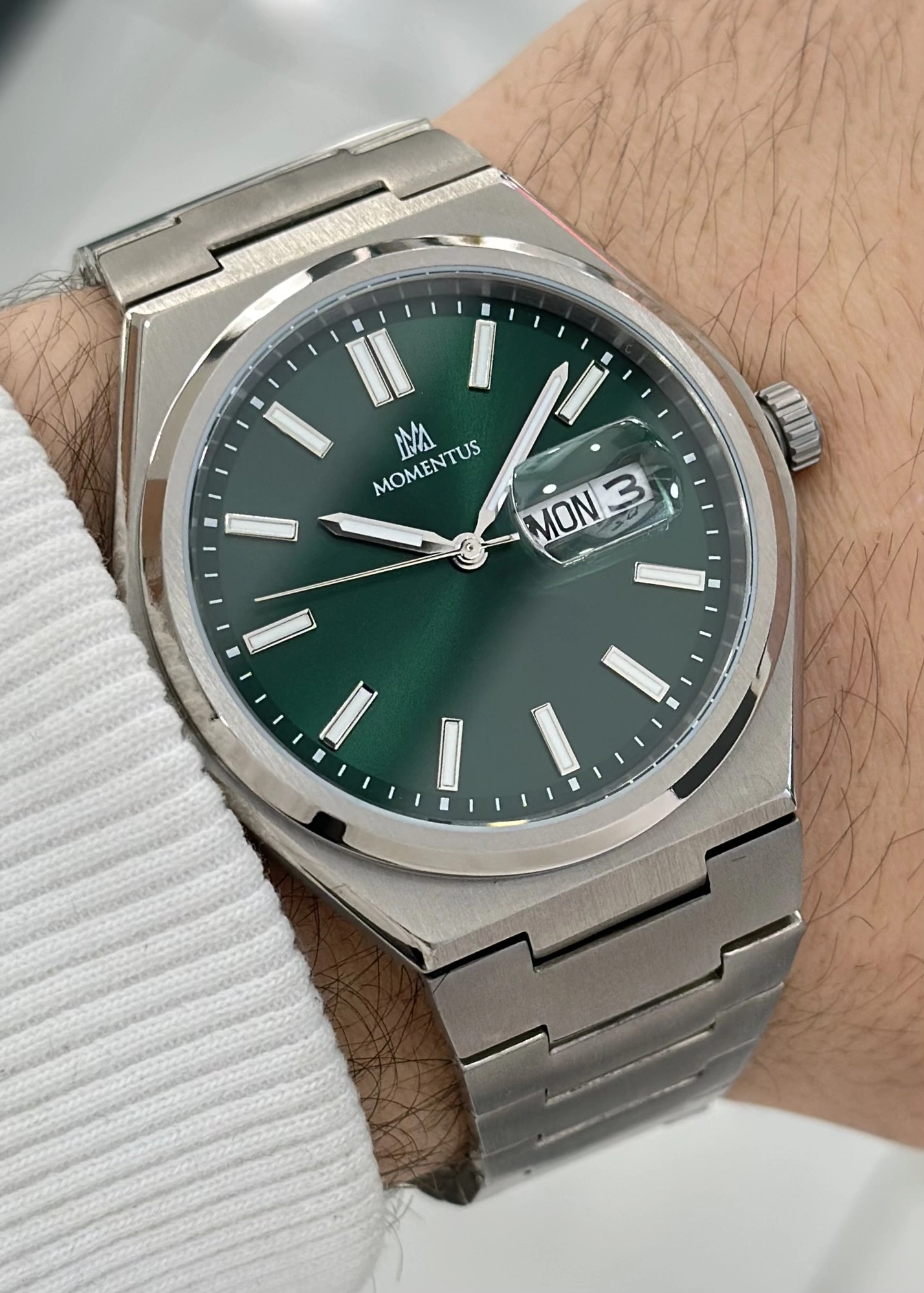 Momentus Yeşil Kadran Titanyum kordon 5ATM Su Geçirmezlik Erkek Kol Saati ILKCM380S.15SS