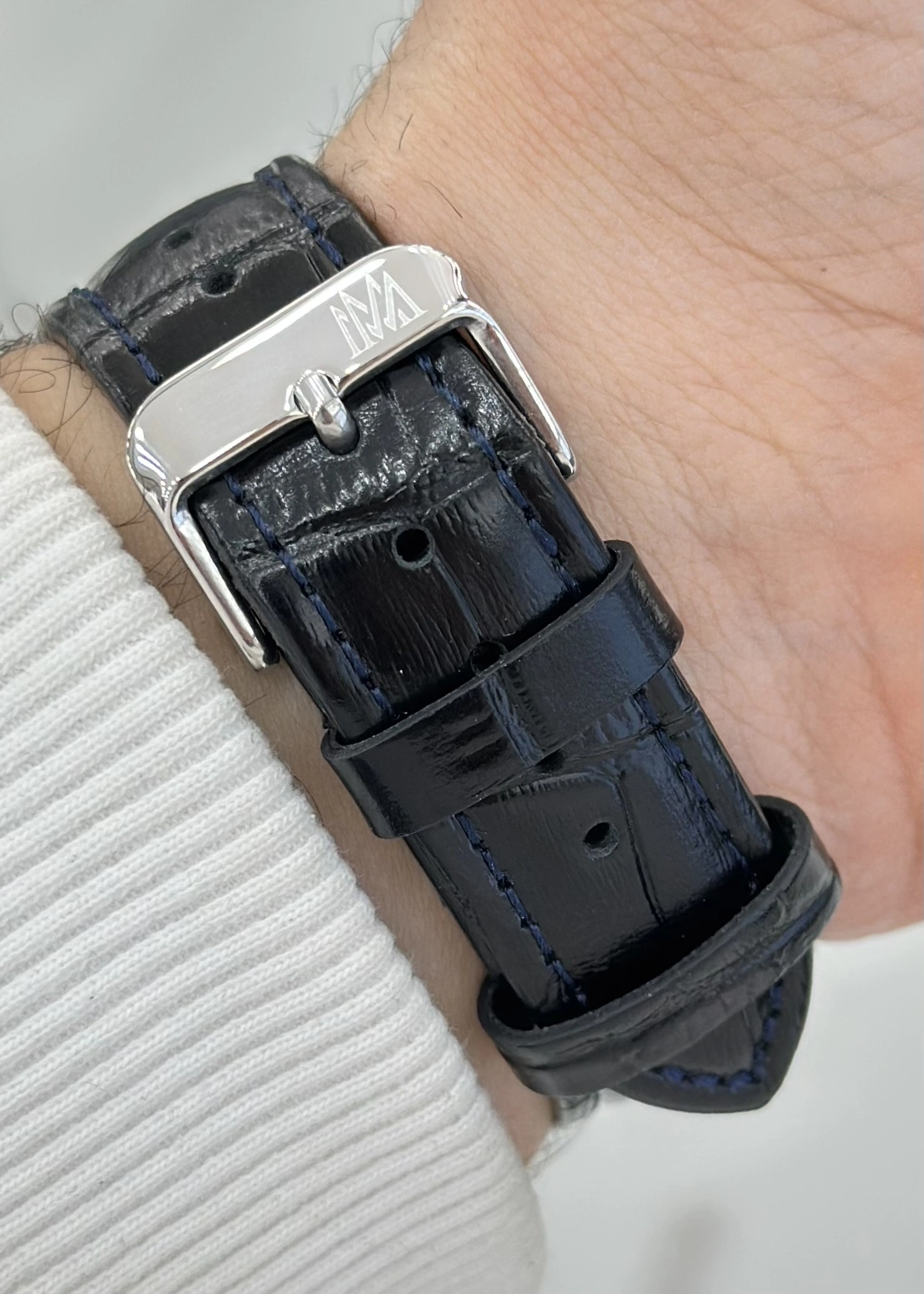 Momentus Orijinal Siyah Deri Kordon 10ATM Su Geçirmezlik Erkek Kol Saati ILKCC306S-05BS