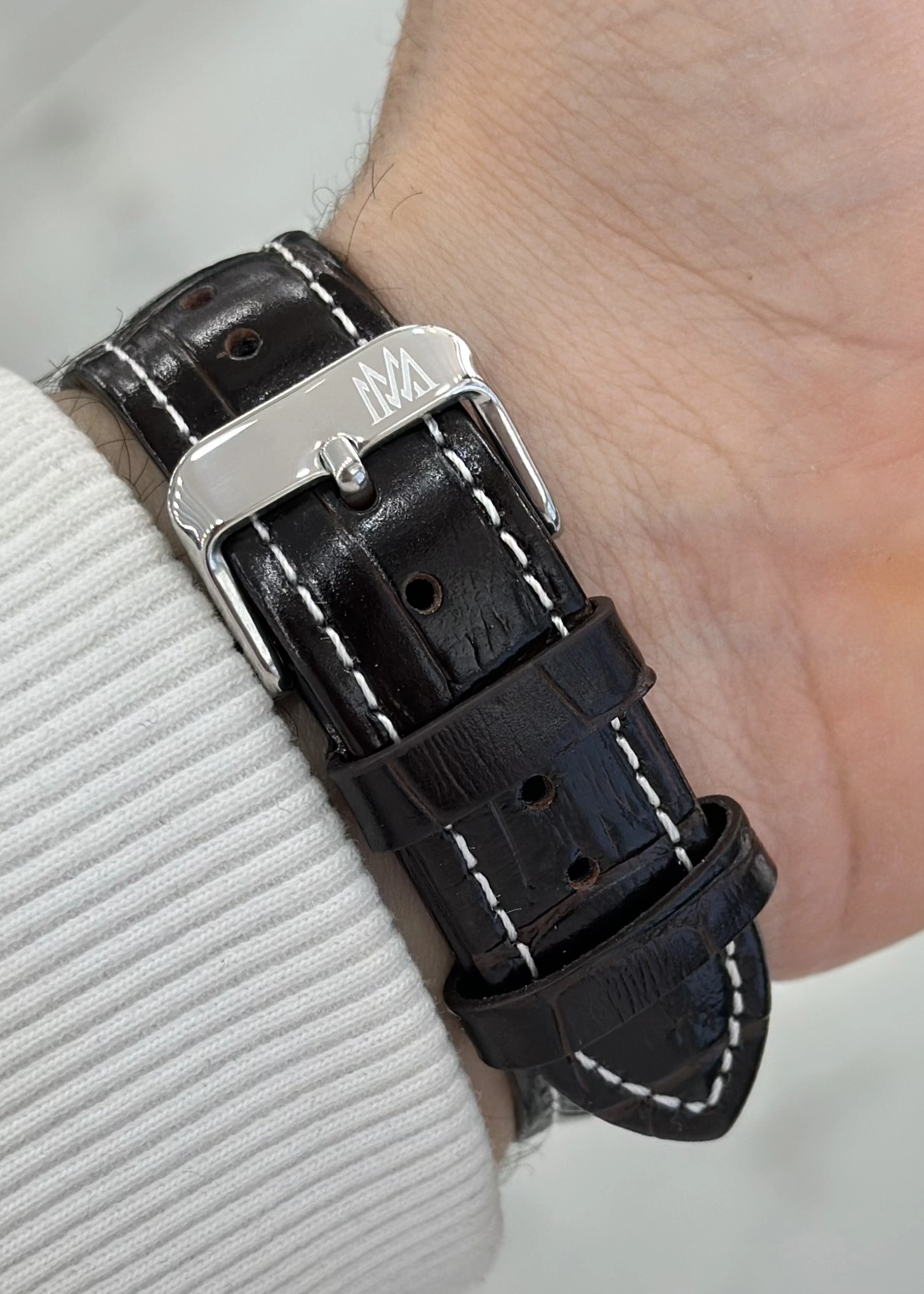 Momentus Orijinal Kahverengi Deri Kordon 10ATM Su Geçirmezlik Erkek Kol Saati ILKCC306T-12KR