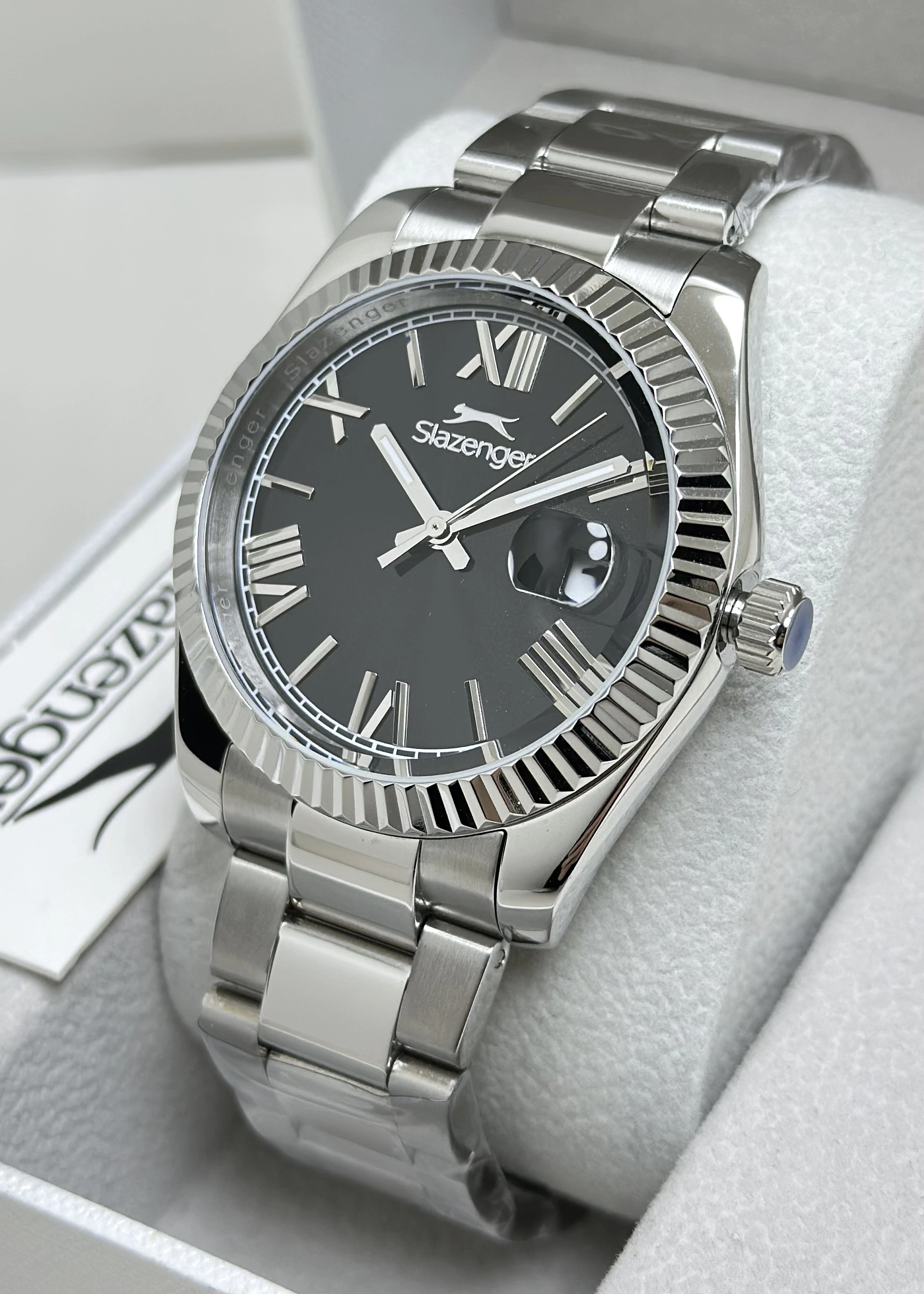 Slazenger Orijinal 2 Yıl Garantili Çelik Kordon 10ATM Su Geçirmezlik Siyah Katran Erkek Kol Saati ILK2508.06