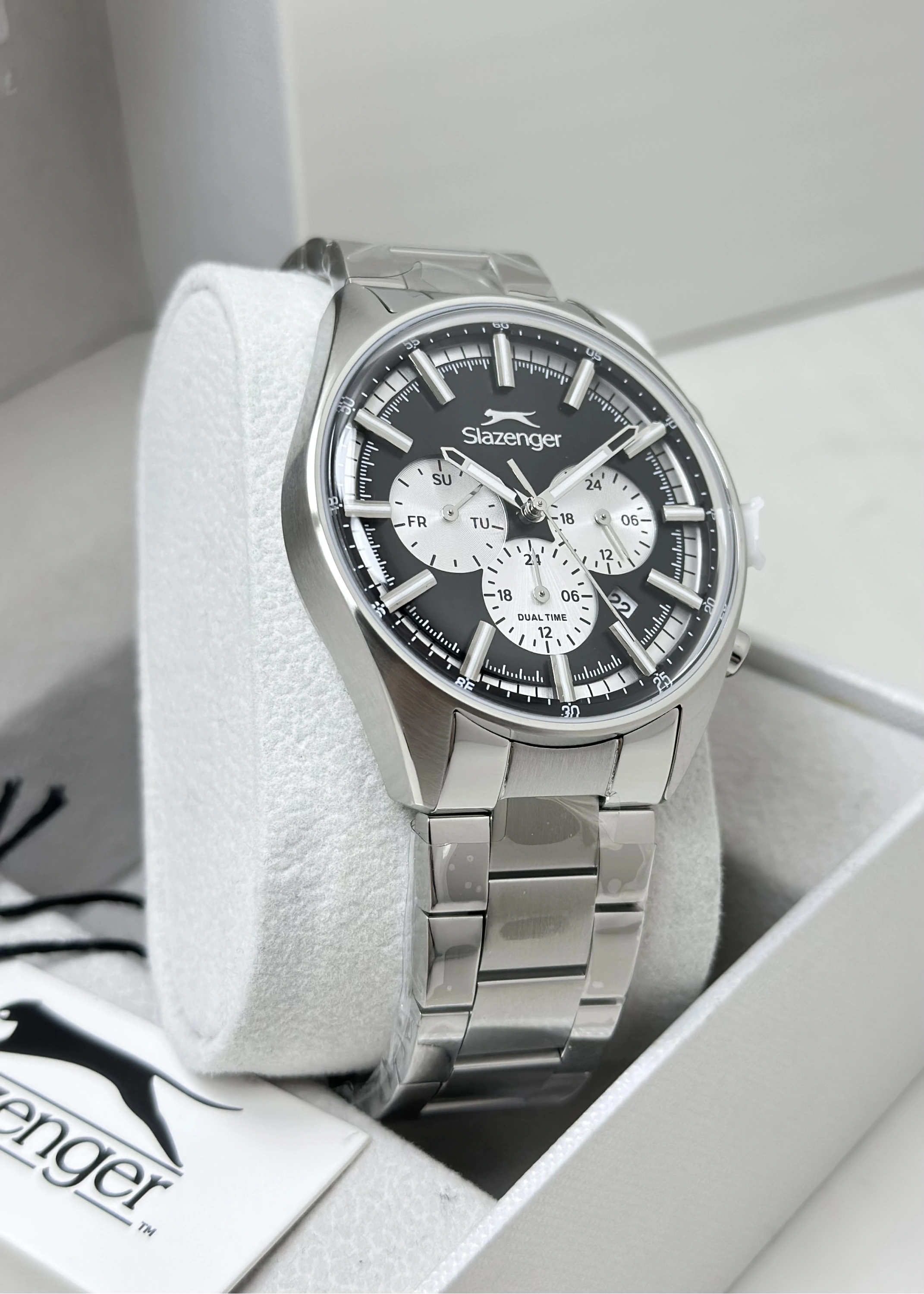 Slazenger Orijinal Siyah Katran 10ATM Su Geçirmezlik Fonksiyonlu Çelik Kordon Erkek Kol Saati ILK.2602.3