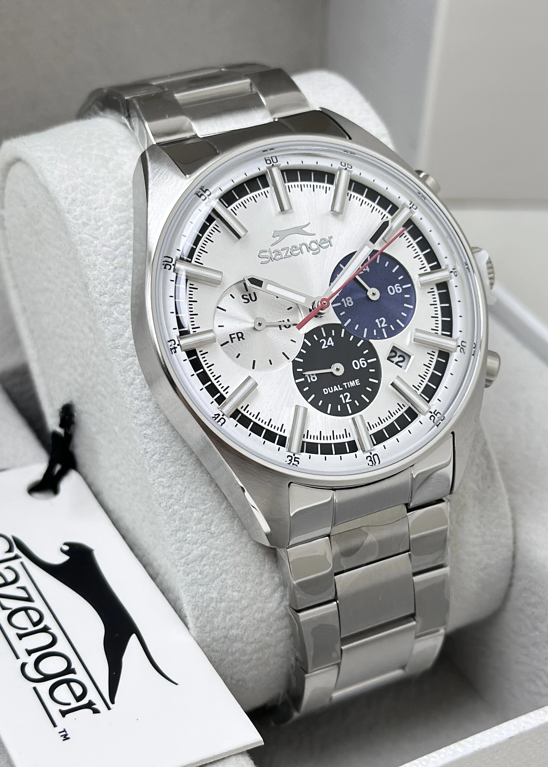 Slazenger Orijinal Beyaz Katran 10ATM Su Geçirmezlik Fonksiyonlu Çelik Kordon Erkek Kol Saati ILK.2602.1