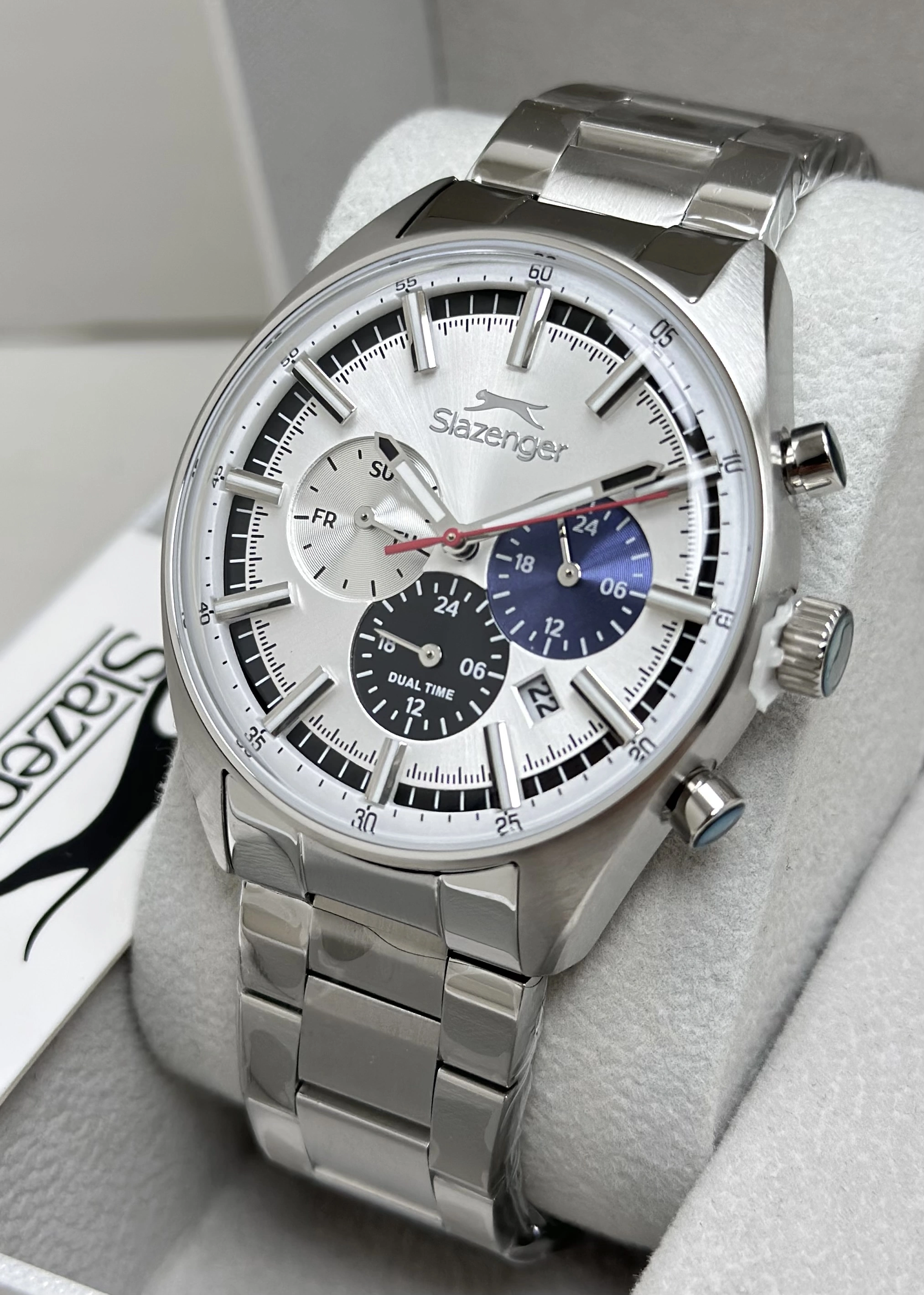 Slazenger Orijinal Beyaz Katran 10ATM Su Geçirmezlik Fonksiyonlu Çelik Kordon Erkek Kol Saati ILK.2602.1