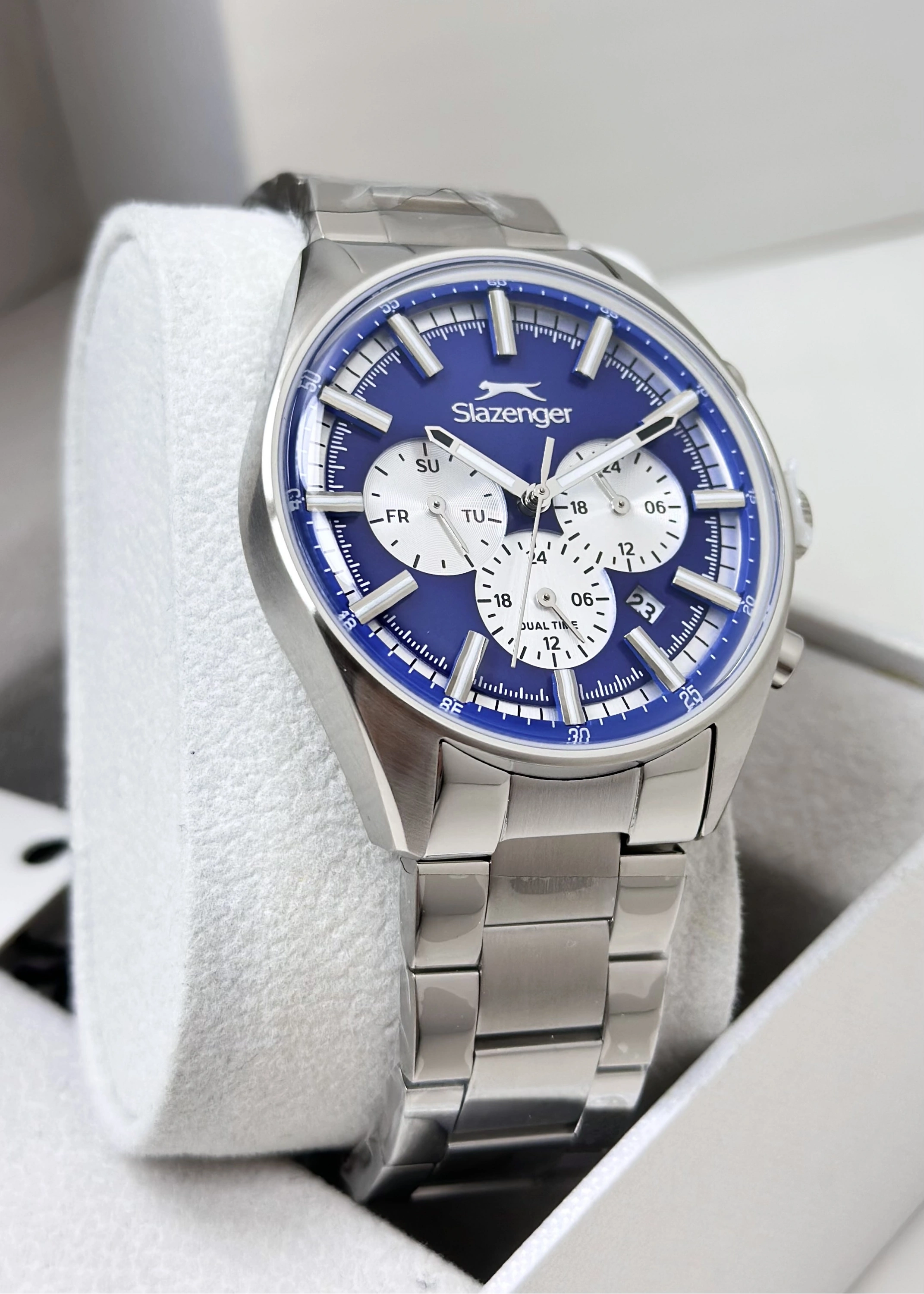Slazenger Orijinal Lacivert Katran 10ATM Su Geçirmezlik Fonksiyonlu Çelik Kordon Erkek Kol Saati ILK.2602.5