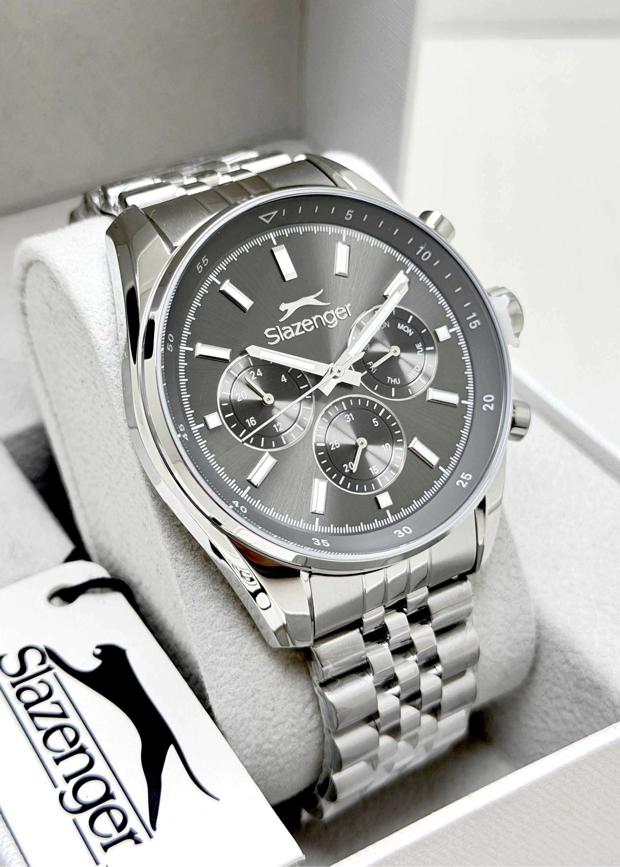 Slazenger Orijinal Fonksiyonlu Gri Kadran Çelik Kordon Fonksiyonlu Erkek Kol Saati