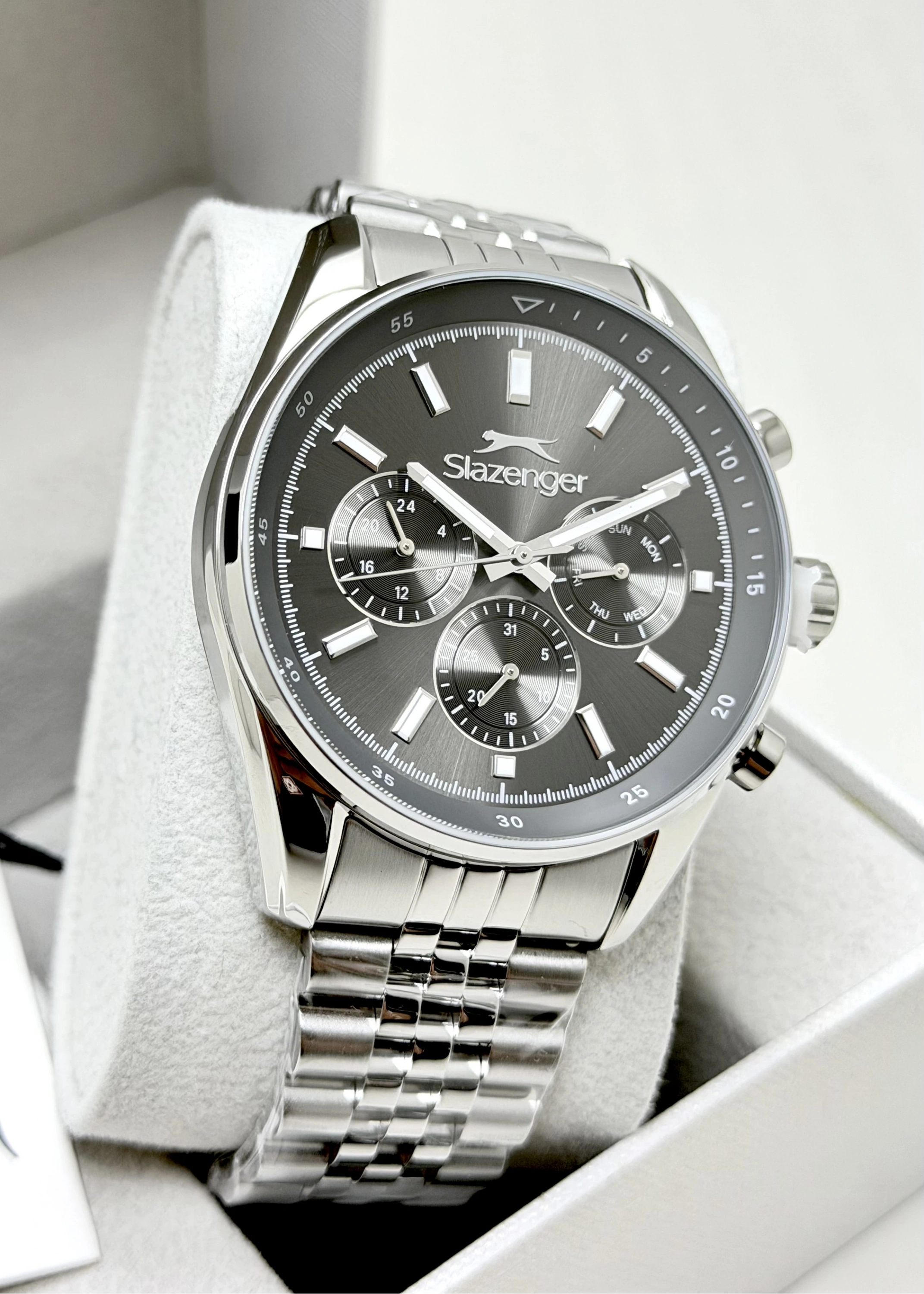 Slazenger Orijinal Fonksiyonlu Gri Kadran Çelik Kordon Fonksiyonlu Erkek Kol Saati